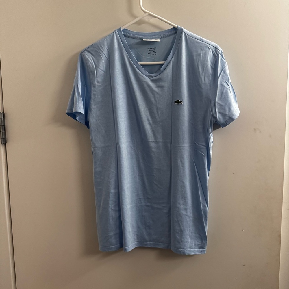 Like New Lacoste Men's Sky Blue Short Sleeve Tee